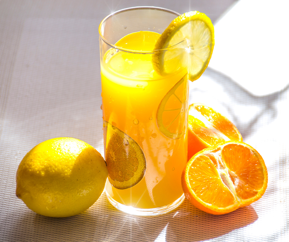 Does Lemonade Have Caffeine? Unmasking the Refreshing Truth