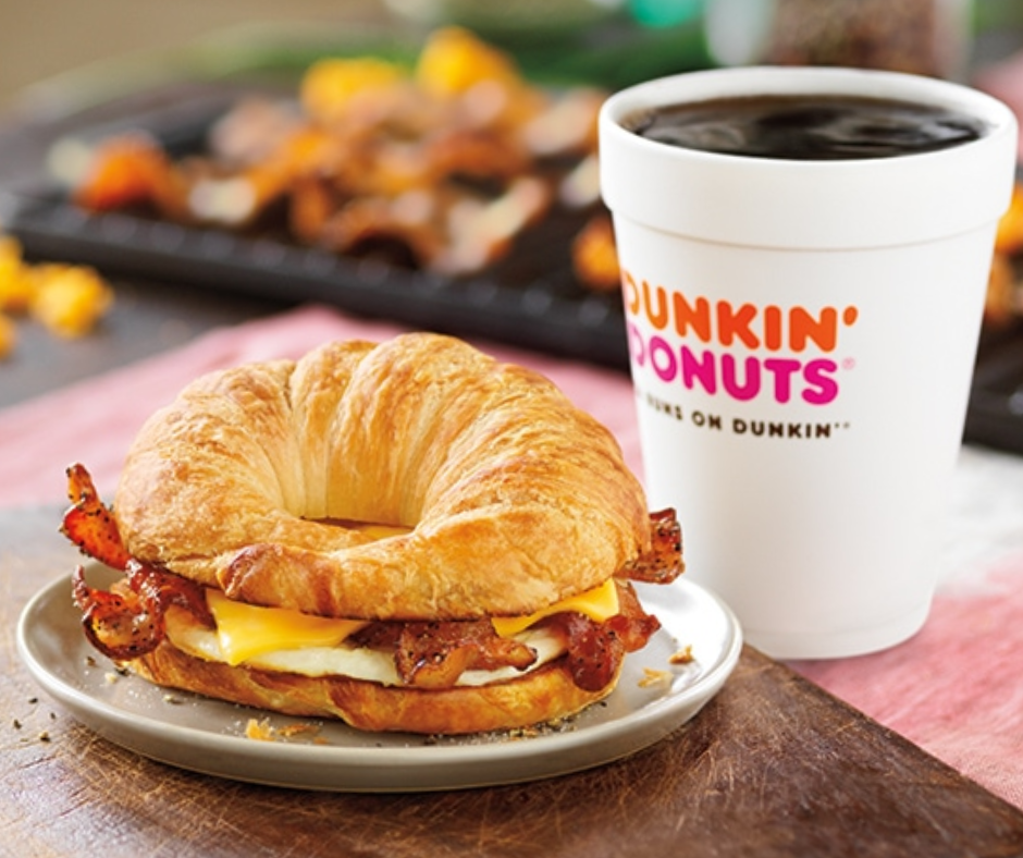 What Time Does Dunkin Donuts Start Serving Breakfast?  