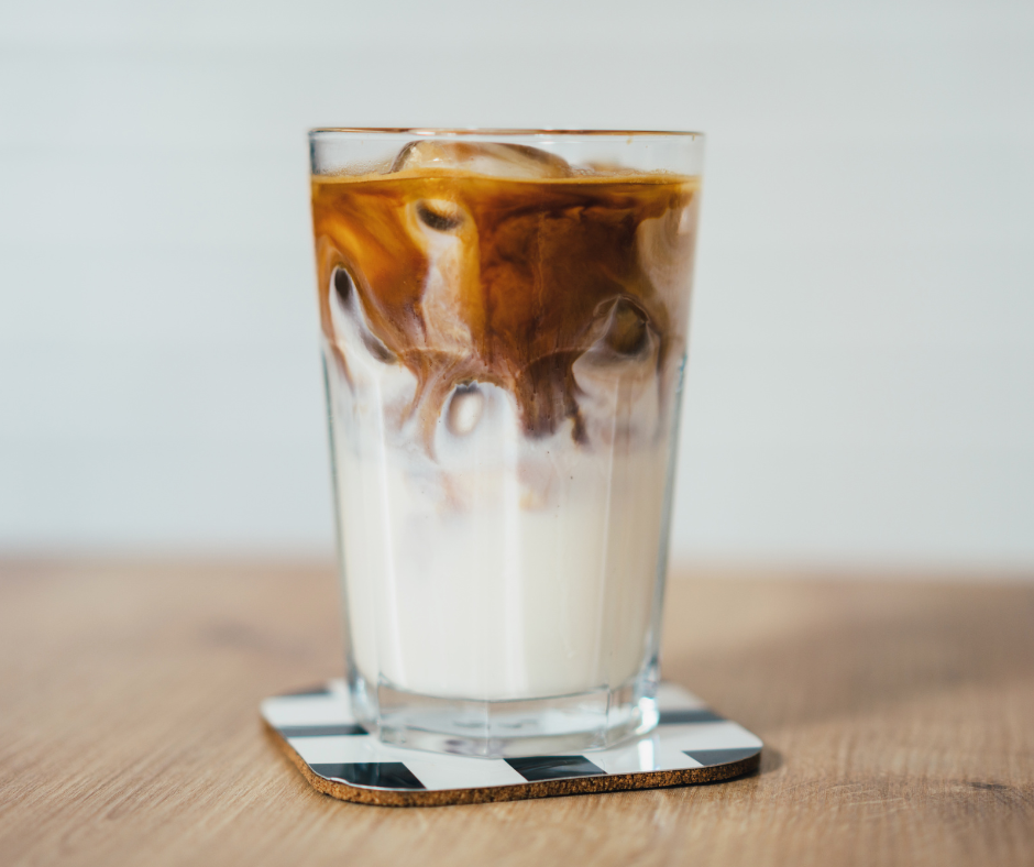 Iced Cappuccino vs Iced Latte: A Coffee Showdown