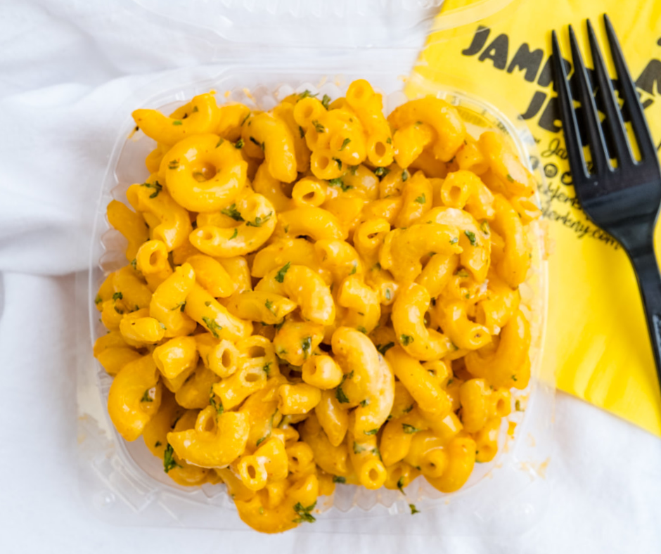 Jerk Mac and Cheese: Spicy Delights