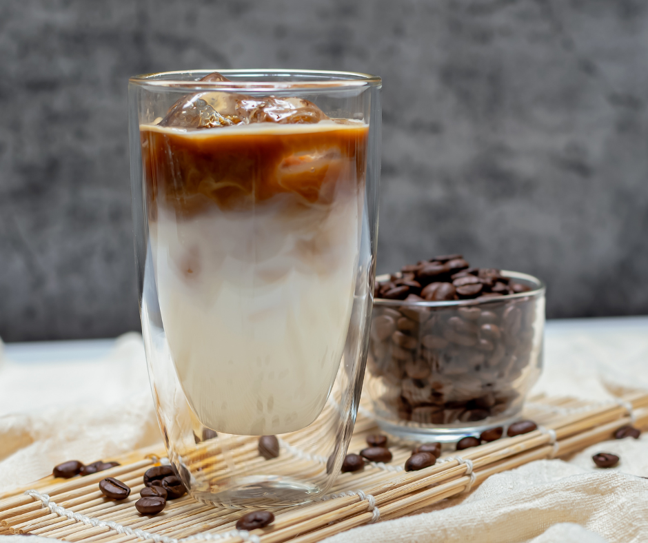 Iced Macchiato vs Iced Latte: Coffee Comparisons