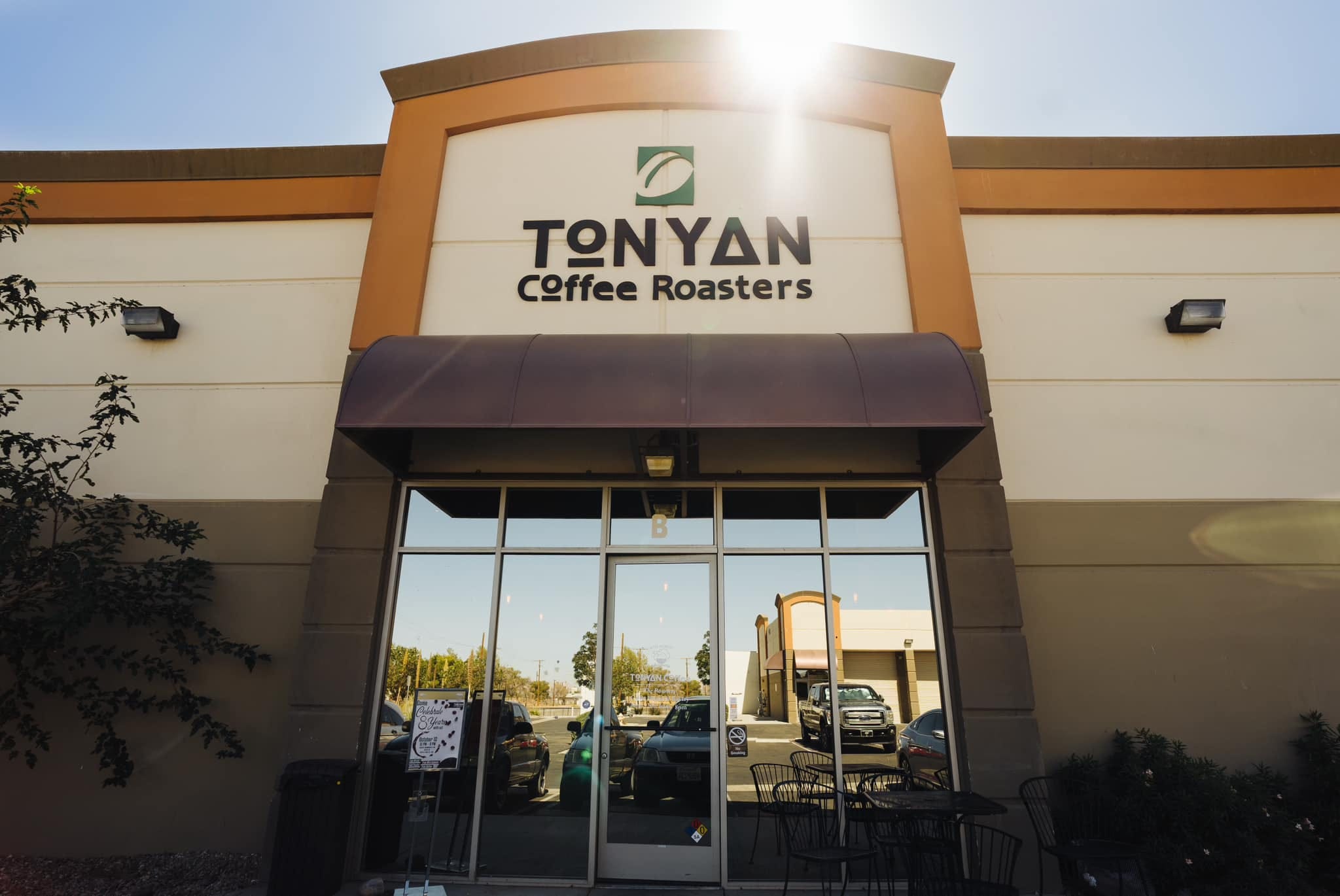 Tonyan Coffee: Exploring the Rich Flavors of a New Roast